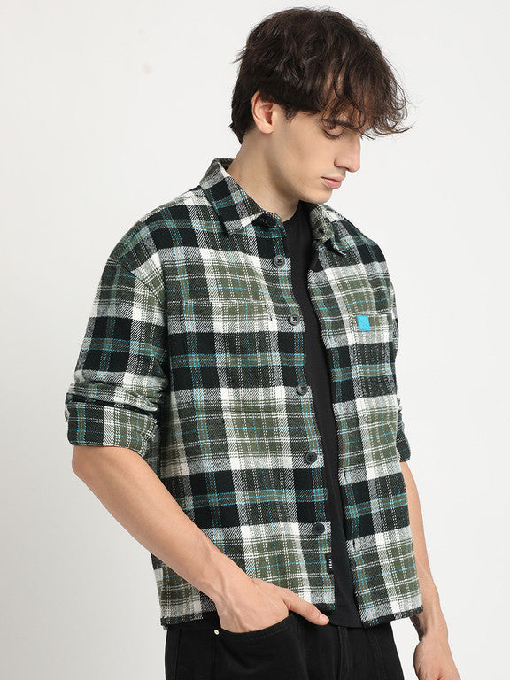 Men Slim Fit Checkered Button Down Collar Casual Shirt