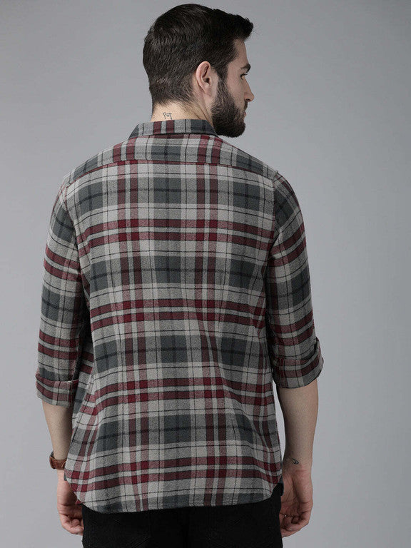 Men Slim Fit Checkered Button Down Collar Casual Shirt