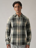 Men Slim Fit Checkered Button Down Collar Casual Shirt