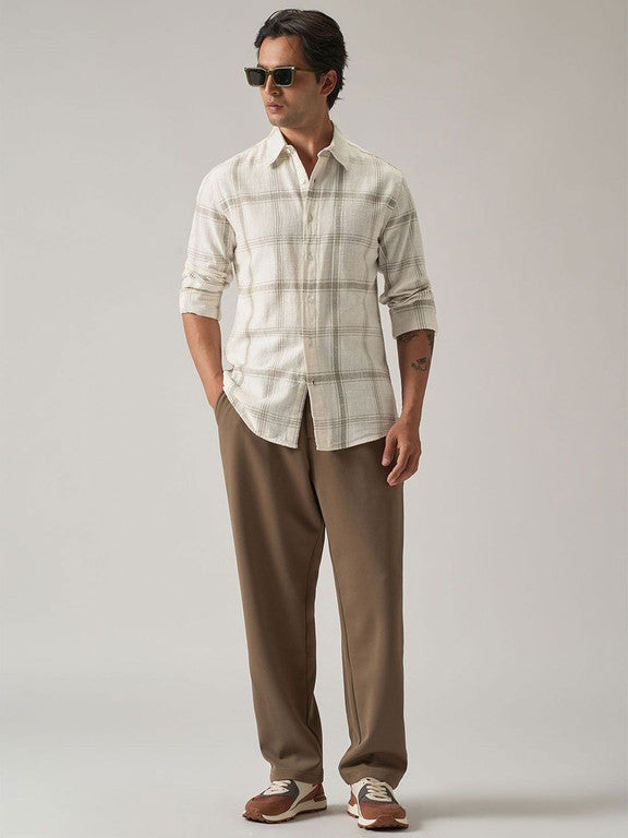 Men Slim Fit Checkered Button Down Collar Casual Shirt