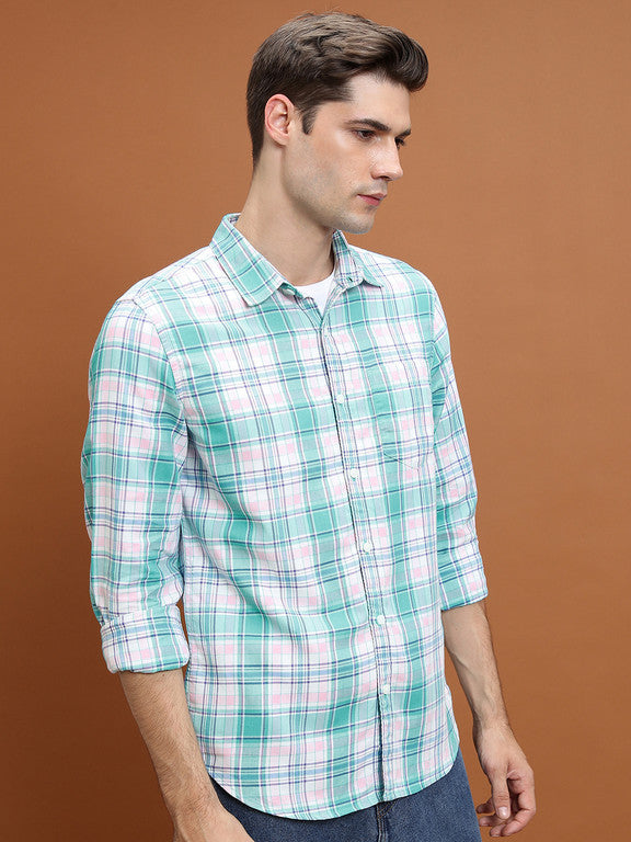 Men Slim Fit Checkered Button Down Collar Casual Shirt